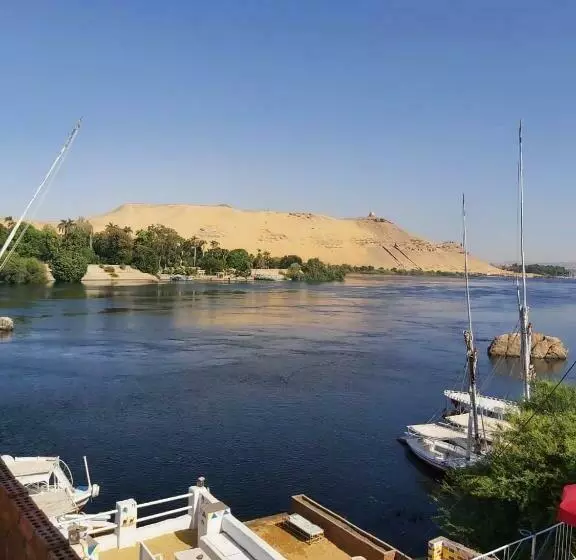 پانسیون Otasho Nile View House