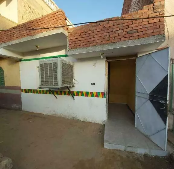 پانسیون Otasho Nile View House