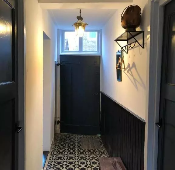 Aamiaismajoitus (B&B) Appartement Okp15