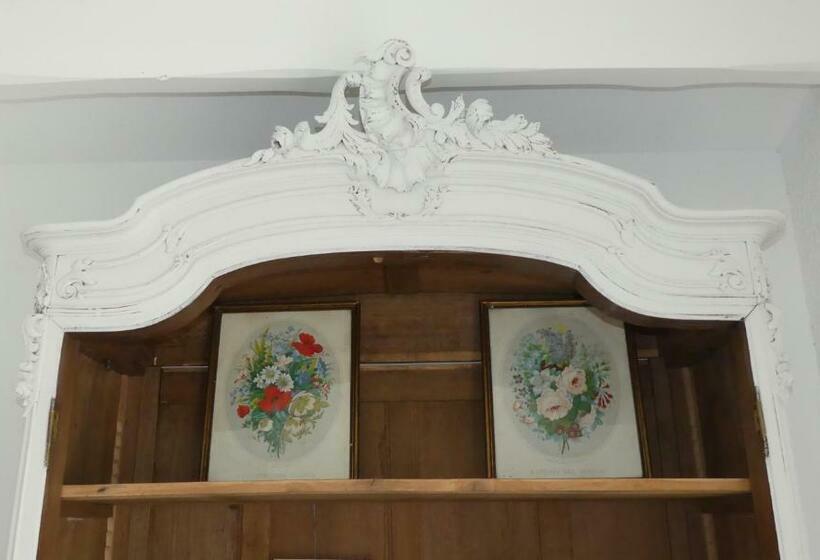 Bed and Breakfast Bleuvelours