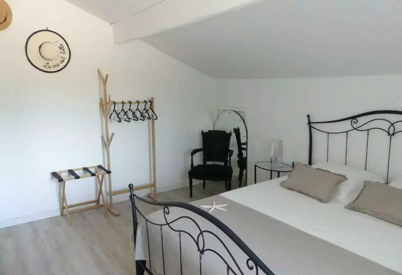 Aamiaismajoitus (B&B) Bleuvelours