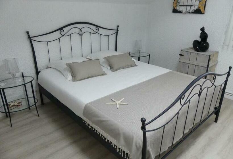 Bed and Breakfast Bleuvelours