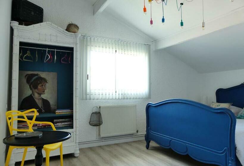 Bed and Breakfast Bleuvelours