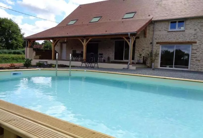 ベッドアンドブレックファースト Le Pré De La Rue