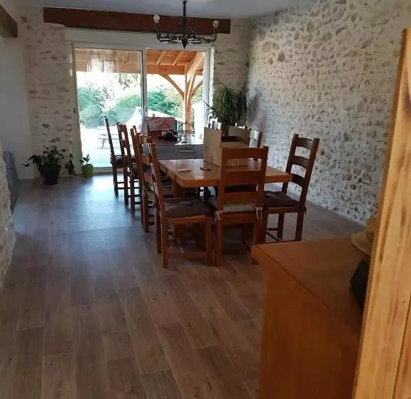 ベッドアンドブレックファースト Le Pré De La Rue