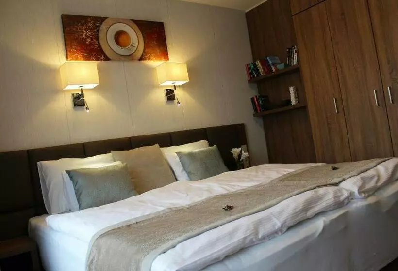 Aamiaismajoitus (B&B) Mokka House Panzió