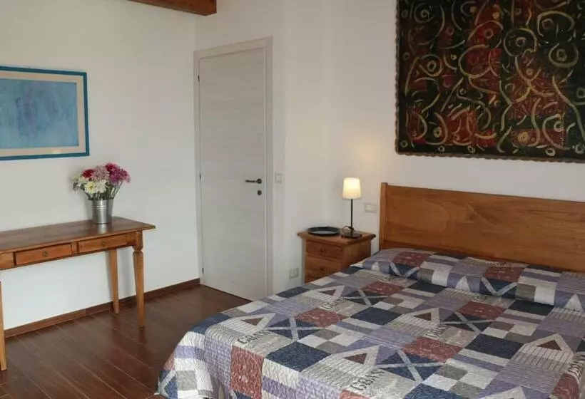 ホテル Agriturismo Terra Dei Falchi
