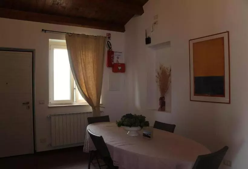 ホテル Agriturismo Terra Dei Falchi