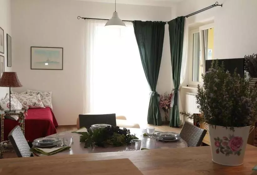 ホテル Agriturismo Terra Dei Falchi