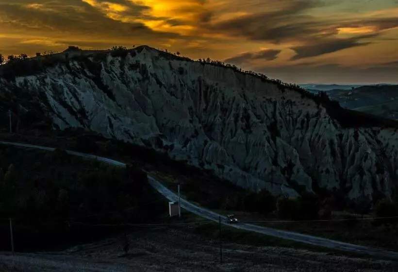 ホテル Agriturismo Terra Dei Falchi
