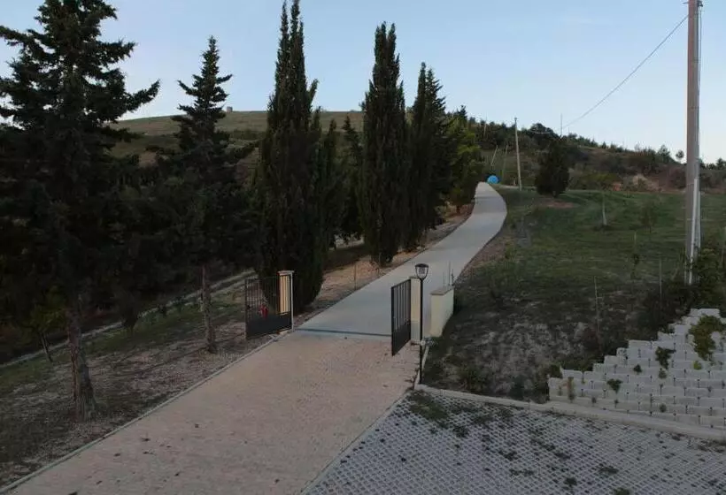 ホテル Agriturismo Terra Dei Falchi