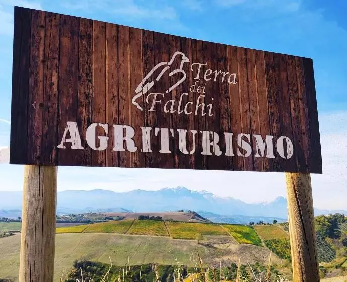 ホテル Agriturismo Terra Dei Falchi