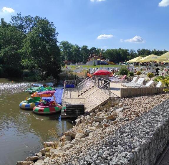 بنسيون Penzionhanarobo