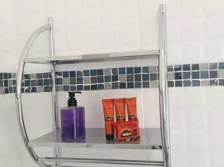 Majatalo Sinesan Guesthouse