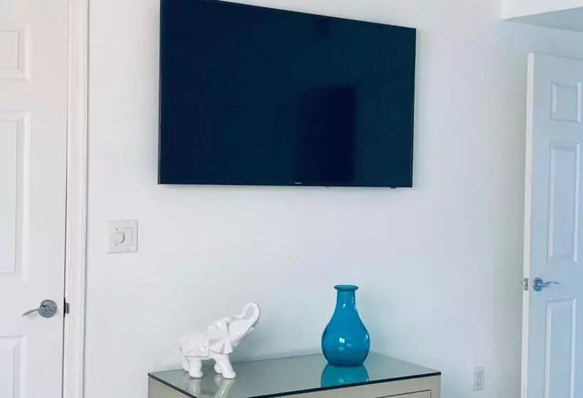 Sunrise Penthouse Ocean View Terrace Beach Few Steps Away Sobe