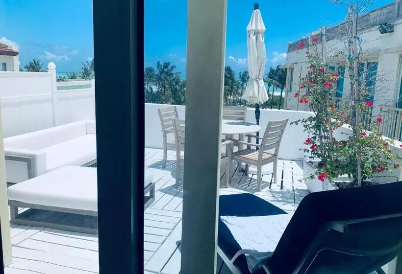 Sunrise Penthouse Ocean View Terrace Beach Few Steps Away Sobe