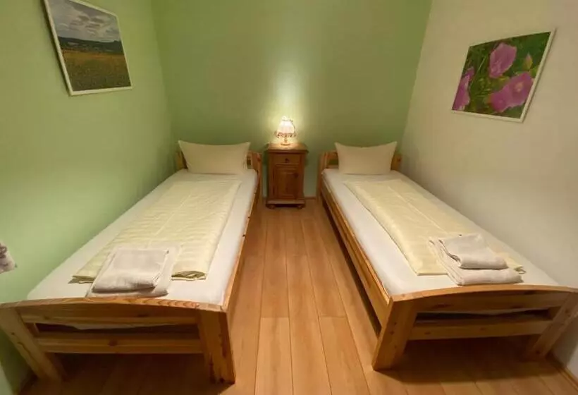 ユースホステル Gasthaus Goa