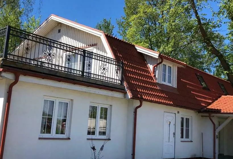 Aamiaismajoitus (B&B) Gästhus La Casa