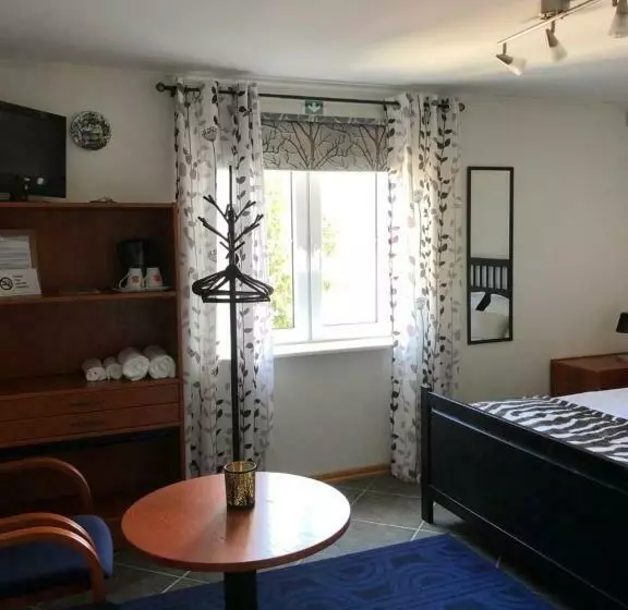 Aamiaismajoitus (B&B) Gästhus La Casa