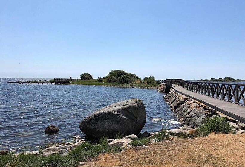 تختخواب و صبحانه Gästhus La Casa