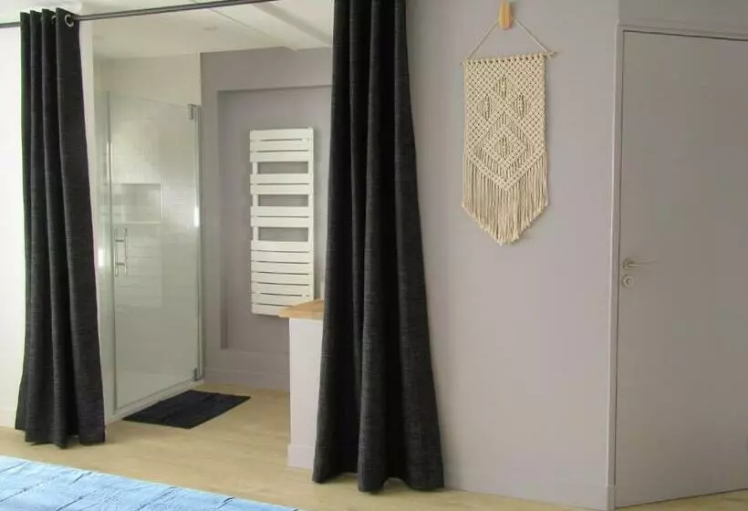 Aamiaismajoitus (B&B) Les Bordes