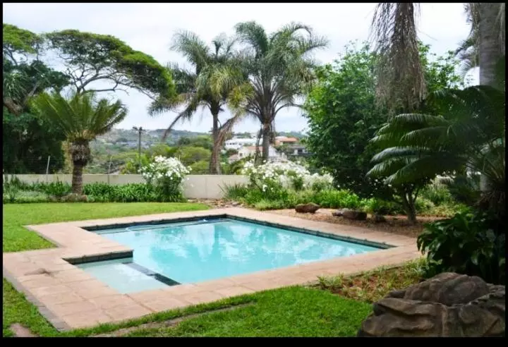 Majatalo Mahogany Villa Guesthouse Solar
