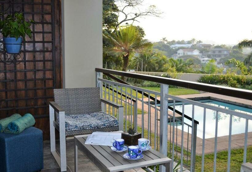 פנסיון Mahogany Villa Guesthouse   Solar