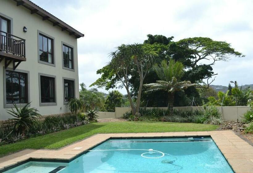 פנסיון Mahogany Villa Guesthouse   Solar