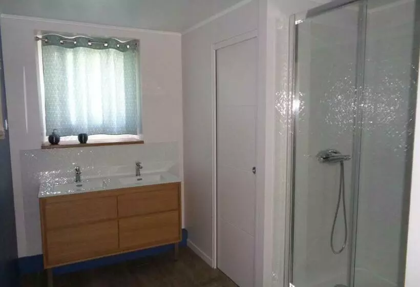 ベッドアンドブレックファースト La Monlassière