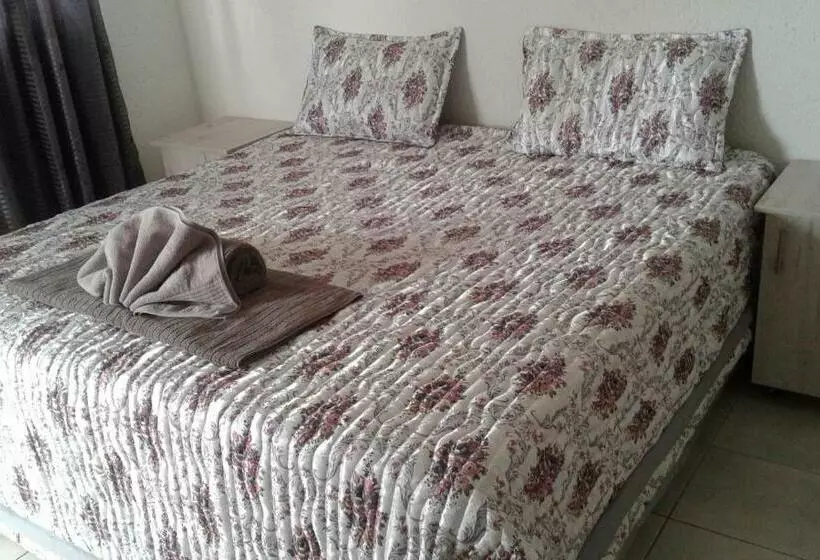 Majatalo Elegant Guest House Malelane