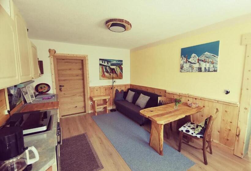 Пансион Ferienwohnungen Berghof