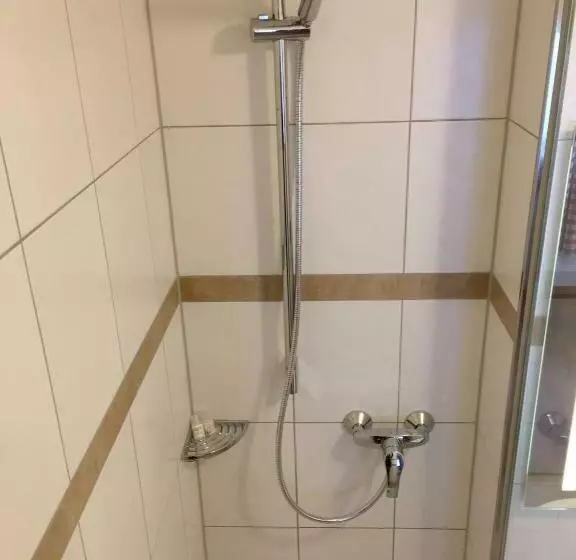 Retkeilymaja Landgasthof Zum Papyrer