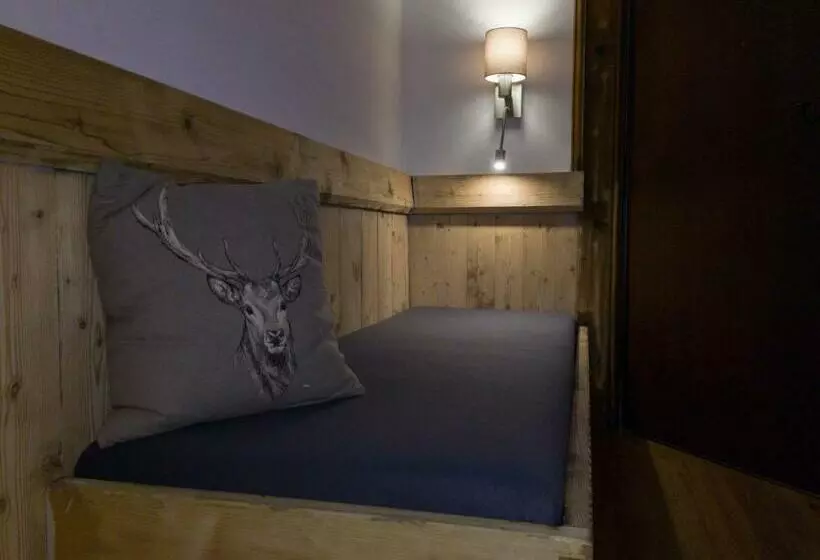 Retkeilymaja Landgasthof Zum Papyrer