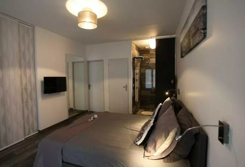 Aamiaismajoitus (B&B) Le Chat Botté77