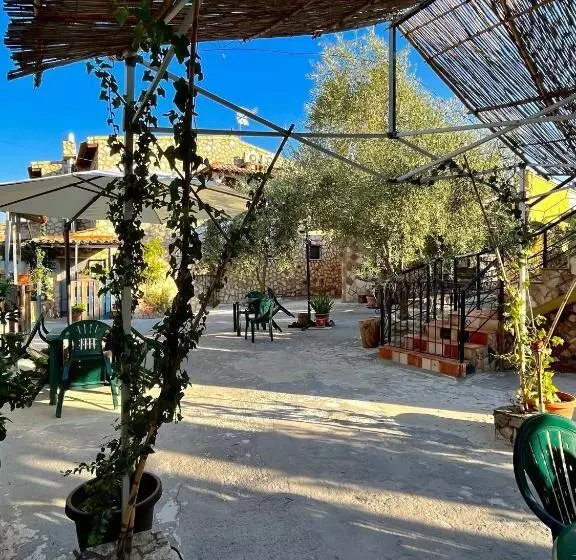 هتل Agriturismo Villa Assunta