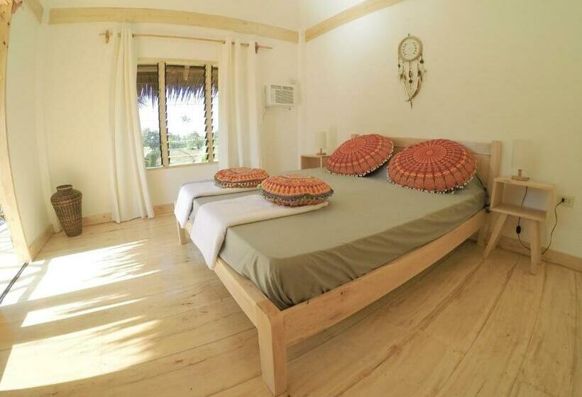 هتل Mandala Tribe Treehouses