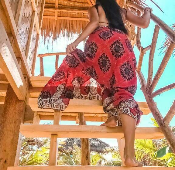 هتل Mandala Tribe Treehouses