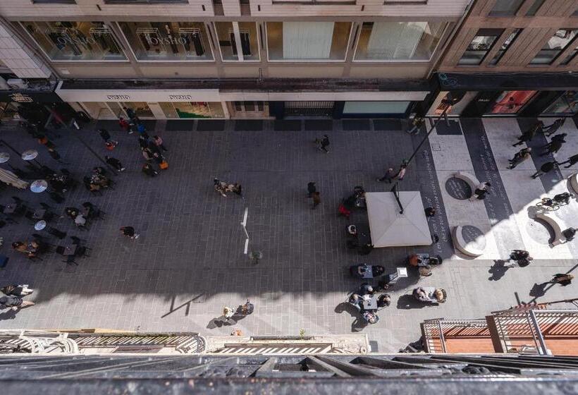 پانسیون Fourooms   Bari Sparano