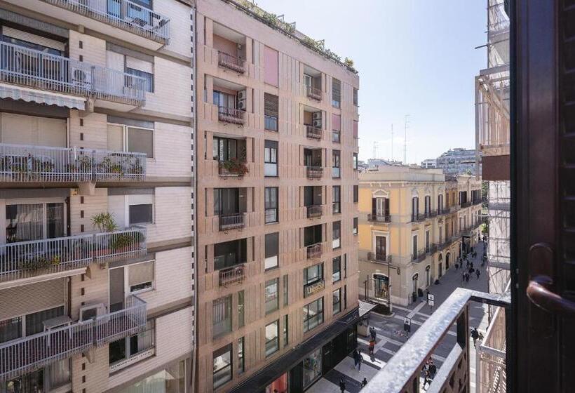 پانسیون Fourooms   Bari Sparano