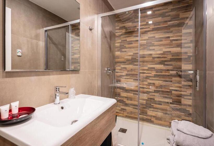 پانسیون Fourooms   Bari Sparano