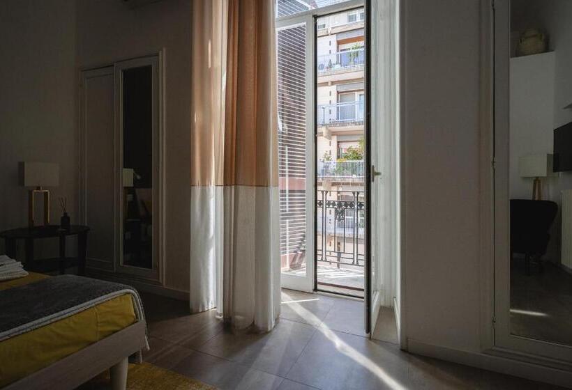 پانسیون Fourooms   Bari Sparano