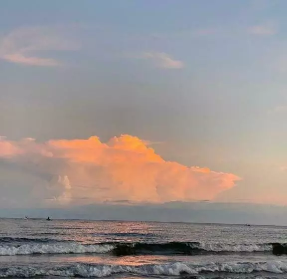 A Villas Resort & Restaurant