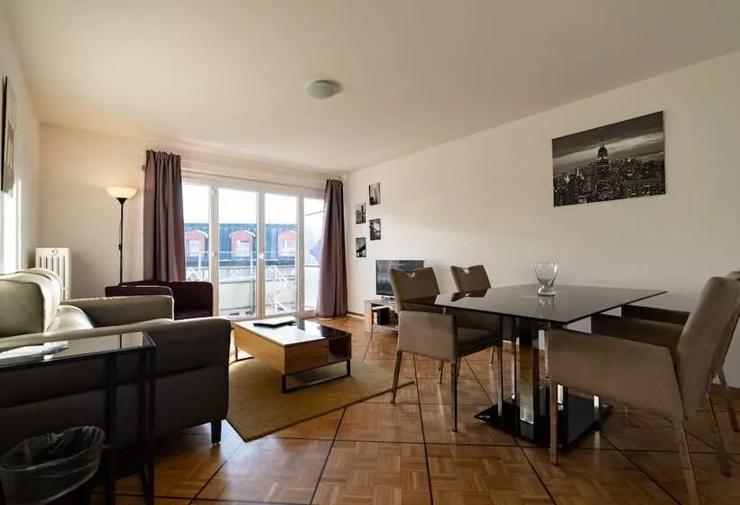 Los Lorentes Residences Bulle   Hine Adon