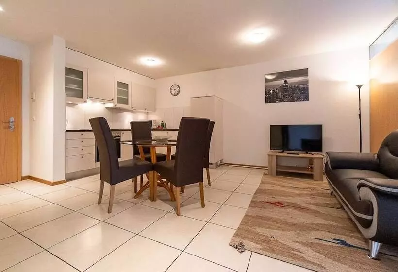 Los Lorentes Residences Bulle   Hine Adon