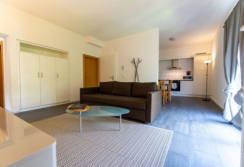 Los Lorentes Residences Bulle Hine Adon