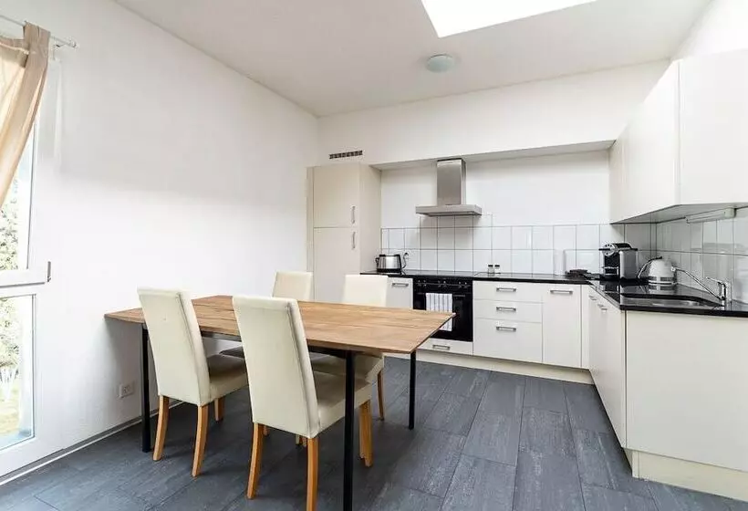 Los Lorentes Residences Bulle   Hine Adon