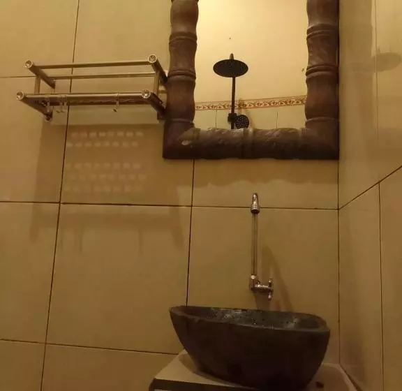 Majatalo Bucu Hidden Guest House, And Meditation Center