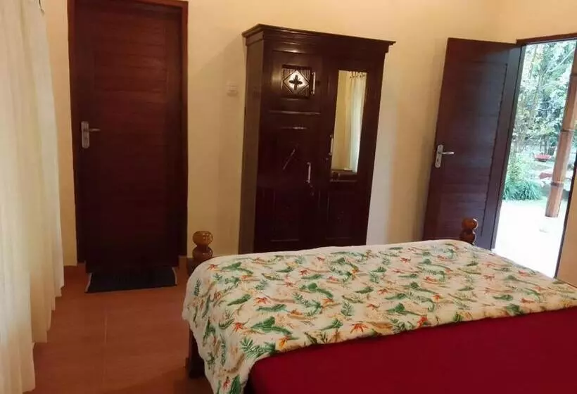 Majatalo Bucu Hidden Guest House, And Meditation Center