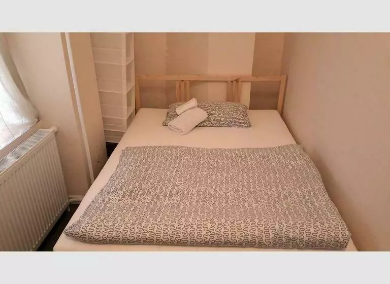 هاستل Lodgecity Private Rooms B