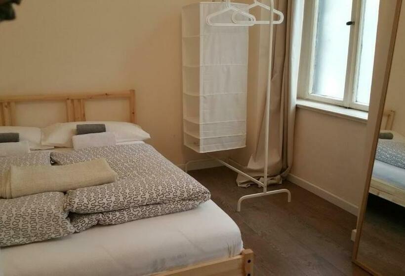 هاستل Lodgecity  Private Rooms B